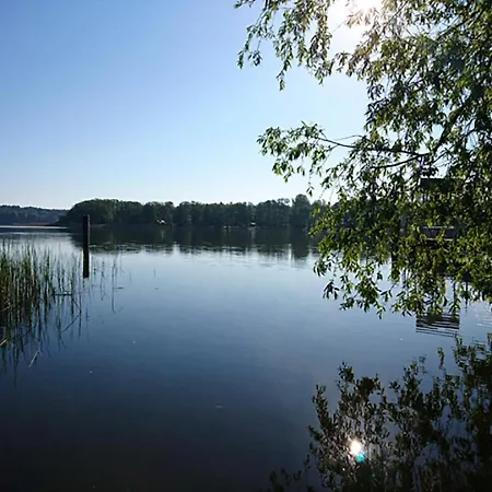 Waldschenke Stendeniz Ferienhaus Im Wald Am See בית נופש